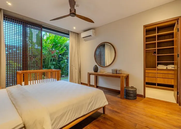 Stylish 3br Walking Distance To Lyma *