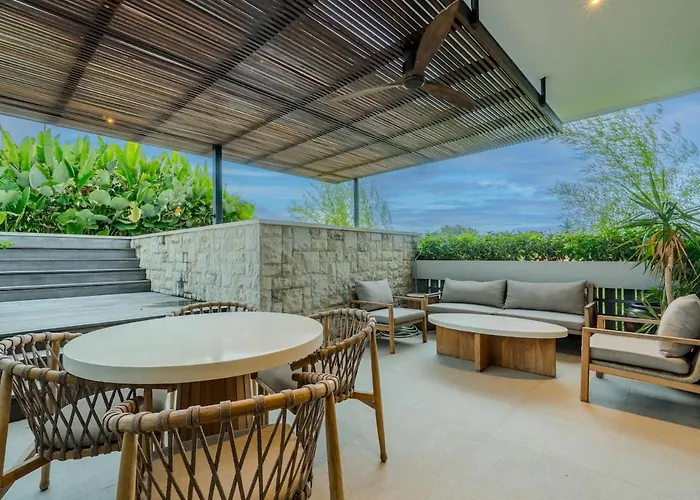Stylish 3br Walking Distance To Lyma