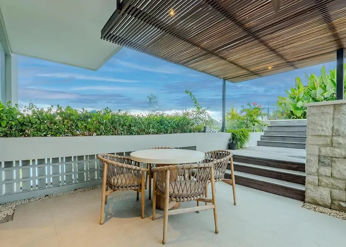 Stylish 3br Walking Distance To Lyma ヴィラ *